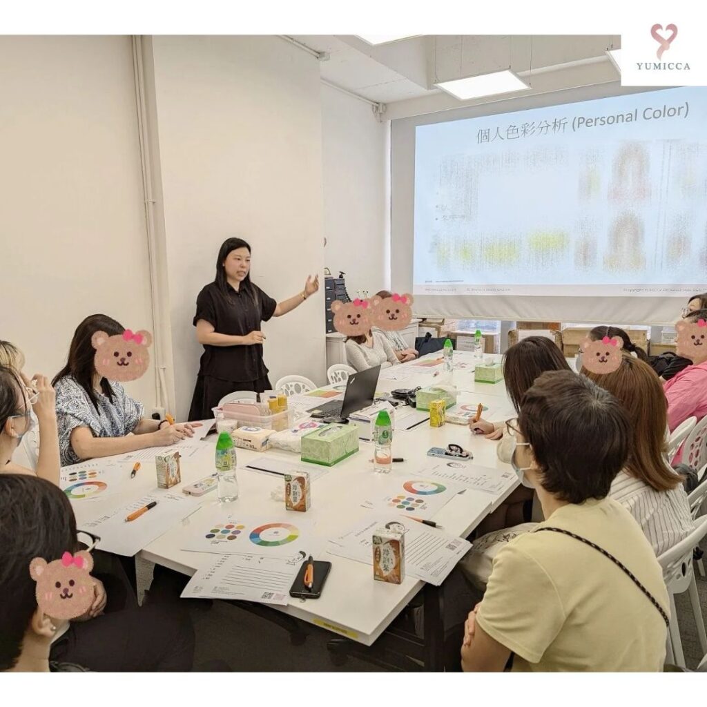 新娘化妝髮型課程,新手化妝,Yumicca 專業化妝課程,初級中級高級化妝師課程,婚禮化妝師及髮型課程,特技化妝課程,一對一專業化妝師培訓課程,一對一個人化妝班,個人化妝班,新娘化妝及髮型服務,婚宴姊妹化妝及髮型服務,旗袍化妝,彩繪班,彩繪服務,親子彩繪班,化妝outjob,hkmakeupartist, makeupclass,hkmakeupschool, hkmakeupacademy, hkmakeupclass,學化妝,新娘髮型班,新娘化妝班,香港新娘化妝師,新娘化妝師,新娘妝容,婚禮化妝,婚禮造型設計,專業化妝髮型師,試妝,一對一化妝教學,香港 一對一化妝班,新手化妝班,一對一化妝班價錢,一對一化妝課程,personal makeup Courses,專屬個人護膚化妝課程,到校服務,上門教學,到校服務 興趣班,團體包班,一站式包辦全校活動‎,小學課程系列,幼兒課程系列,中學課程系列,幼稚園到校興趣班,小學到校興趣班,中學到校興趣班,到校興趣班導師,到校課程報價,一站式到校課程及興趣班,到校課程機構,學校/機構/中心課程報價查詢,到校課程,生涯規劃職業探索,生涯規劃工作坊,生涯規劃與職業發展,到校服務化妝,個人形象課程,企業形象課程,導師培訓課程,化妝學校,企業形象化妝導師Ice Yee,新娘化妝師 Ice Yee,Yumicca創辦人 Ice Yee,療癒化妝,身心靈化妝興趣班,化妝學校推薦,新娘化妝課程,新娘化妝班,專業彩繪課程,長者化妝班,男生形象提升工作坊,青少年提升工作坊,團體包班,專業化妝髮型服務,化妝師行業講座,校園工作坊,中學生形象教育